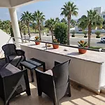 La Veranda Sea View Ларнака