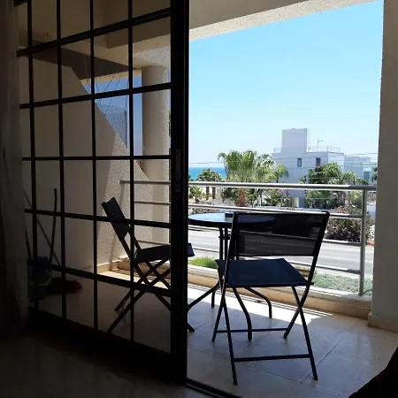 La Veranda Sea View Apartment