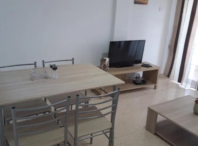 La Veranda Sea View * Larnaca