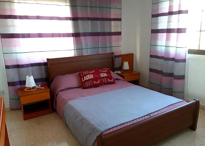 La Veranda Sea View ラルナカ