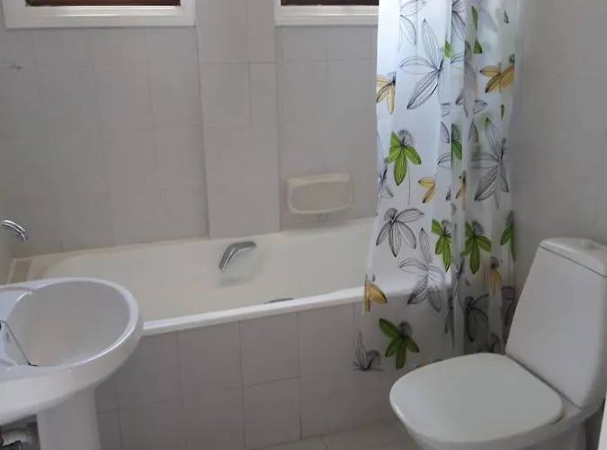 La Veranda Sea View * ラルナカ