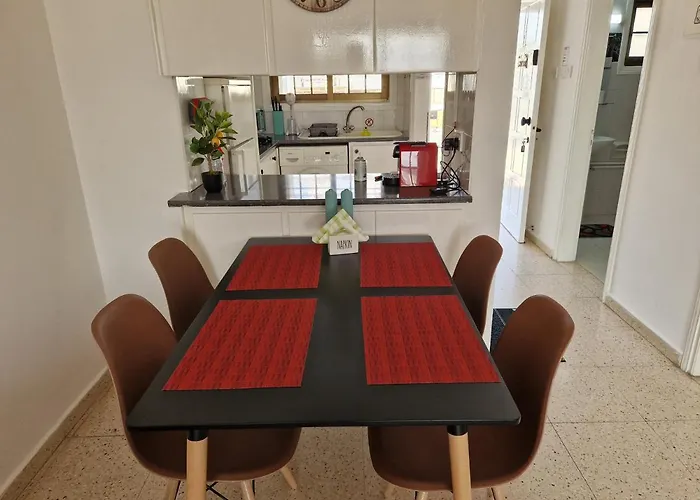 La Veranda Sea View アパート