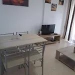 La Veranda Sea View * Λάρνακα
